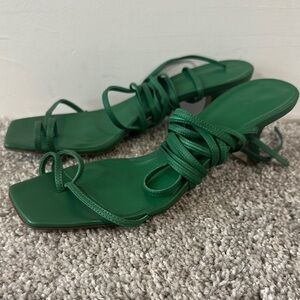 NWOT Erika Cavalini Green Women's Strappy Sandals